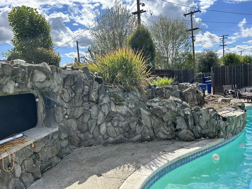 Local yard cleanup service in Modesto, CA by JM Landscape