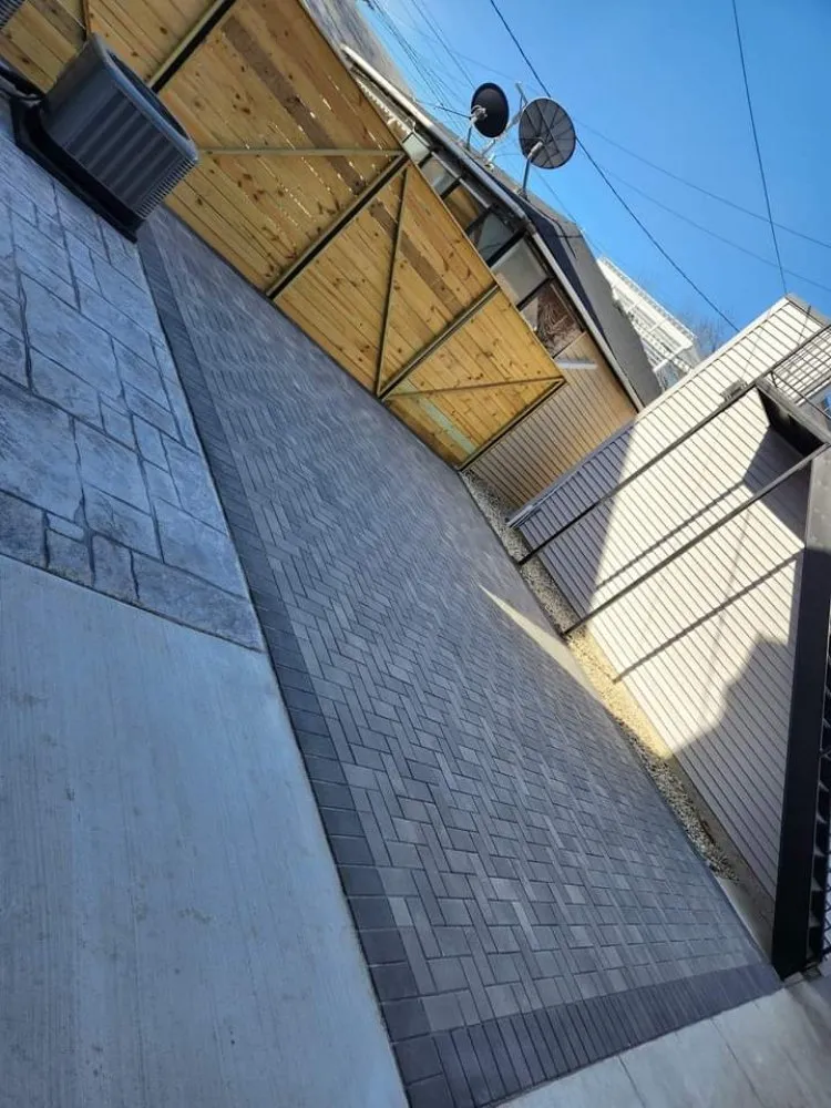 Trusted landscaping services for residential properties across Cícero, IL - JM Landscaping & Construction