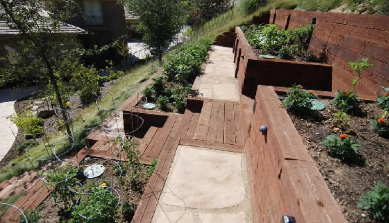 Local lawn mowing service in Moorpark, CA by JM Landscaping & Gardening