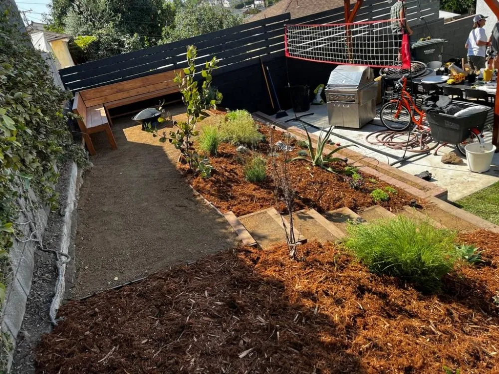 Top-rated garden landscaping in Long Beach, CA by JM  Landscaping And Garden Design