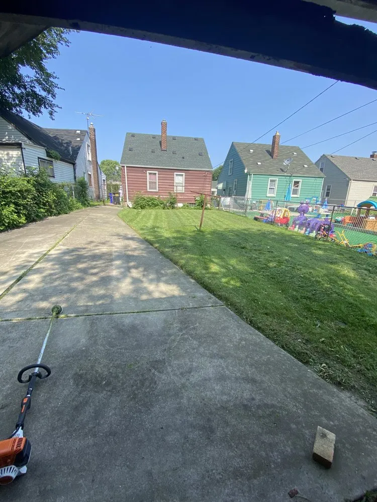 Affordable outdoor landscaping for beautiful yards across Melvindale, MI - JM Landscaping