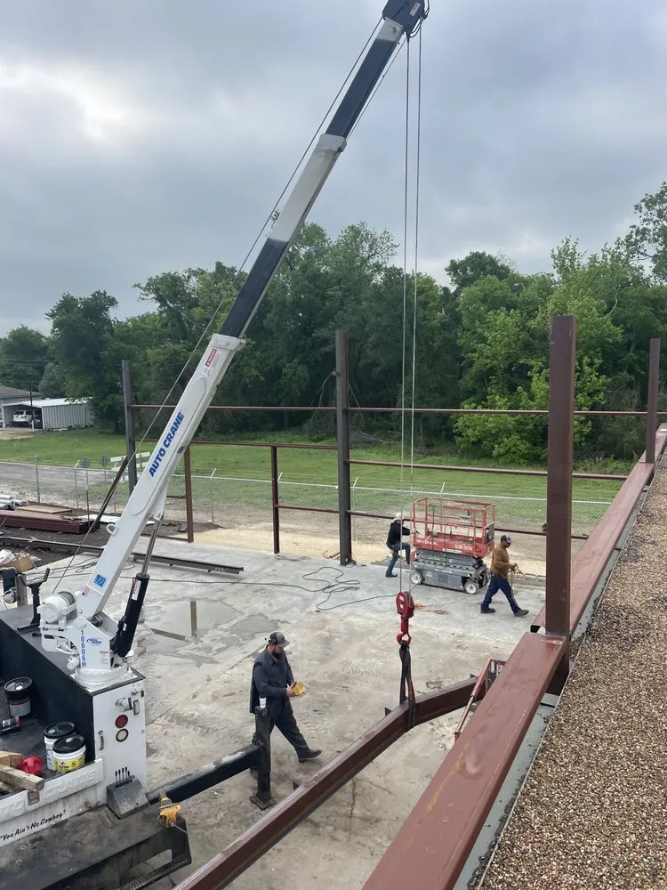 Expert yard maintenance for outdoor upgrades across Waco, TX - J&M Landscaping