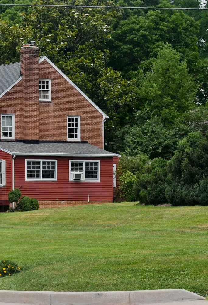 Reliable lawn care service for year-round maintenance across Joshua, TX - J&M Lawncare