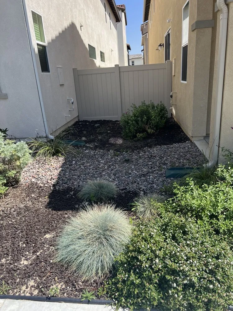 Custom outdoor landscaping in Chula Vista, CA by JM Lawns & Landscaping Services