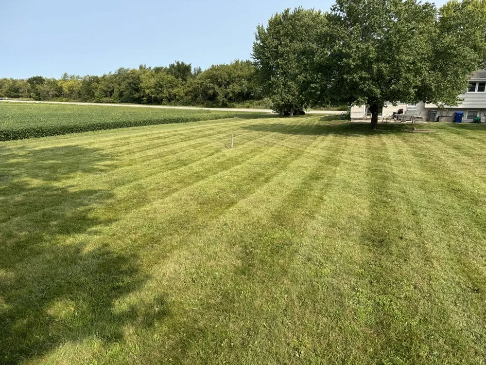 Expert garden landscaping experts serving Sycamore, IL - JM Premier Lawn Solutions