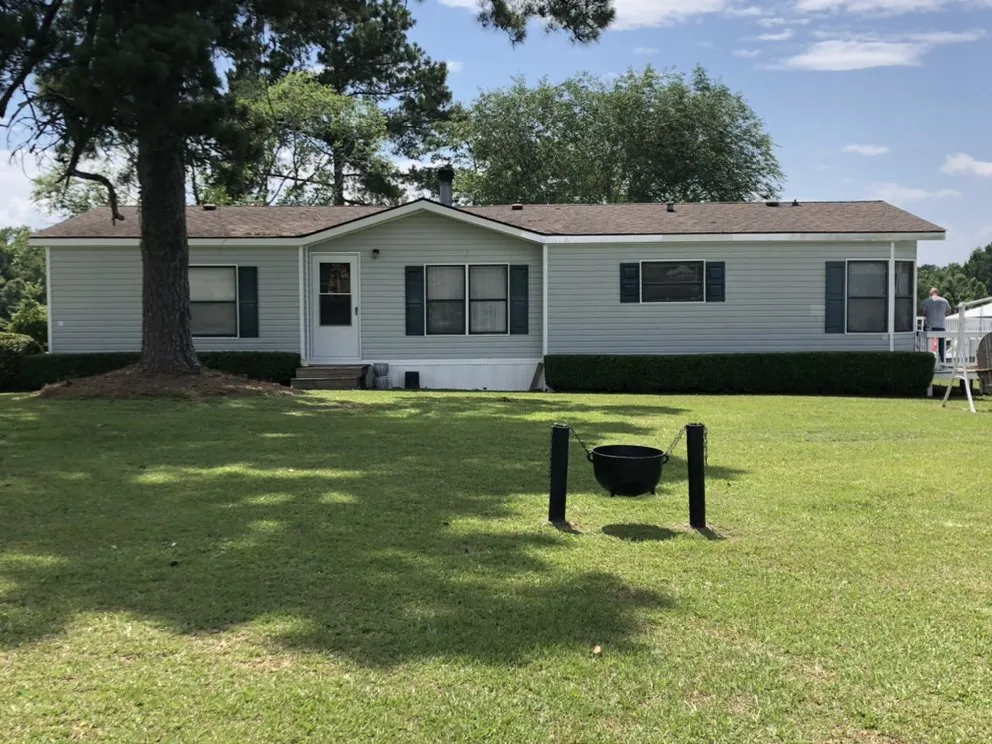 Top-rated outdoor landscaping for year-round maintenance in Dixie, GA by J&M Property Services