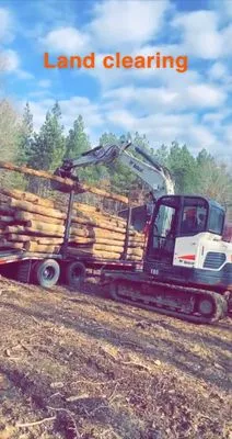 J&M Tree & Excavating Logo