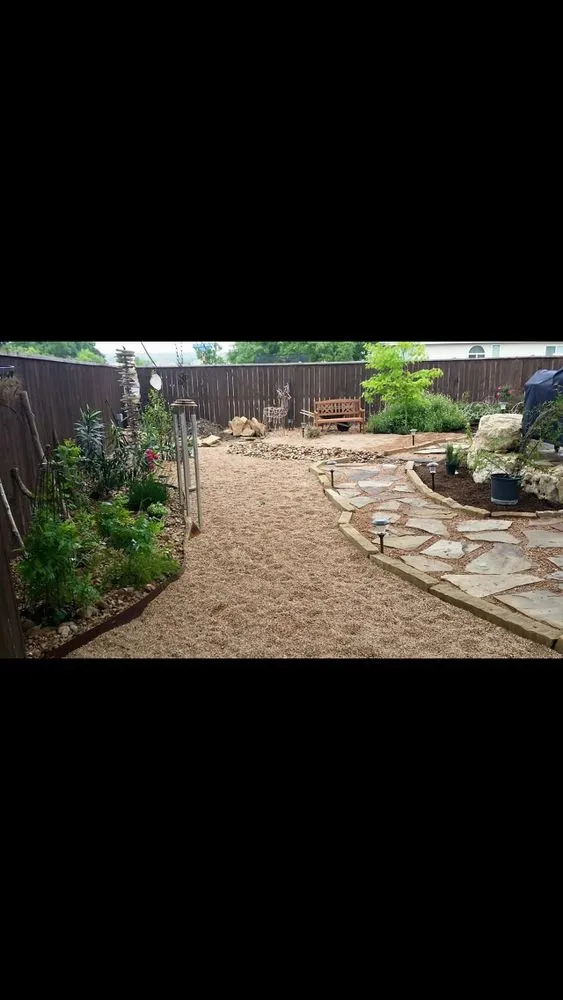 Custom garden landscaping in San Antonio, TX - JM3 Grounds Maintenance