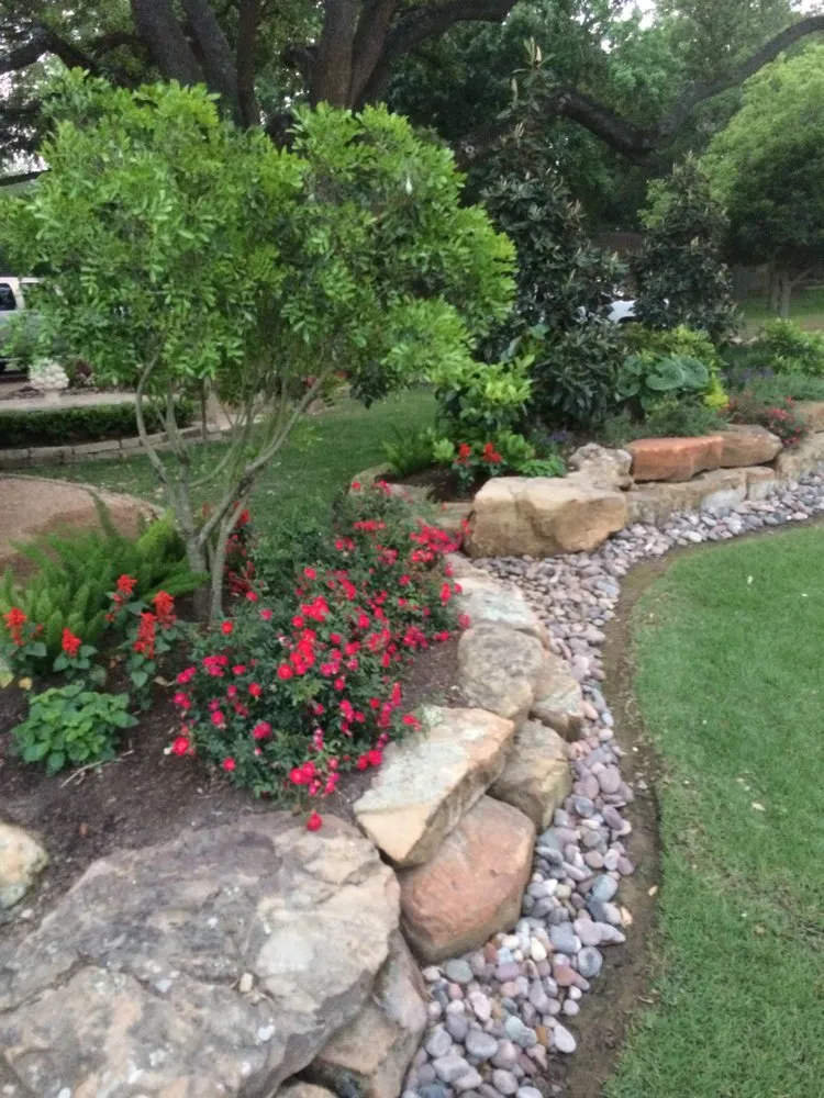Custom outdoor landscaping in Katy, TX - JMAS Landscaping