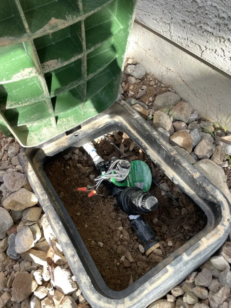 Top-rated yard cleanup service in Vail, AZ by JMB Contracting Tucson