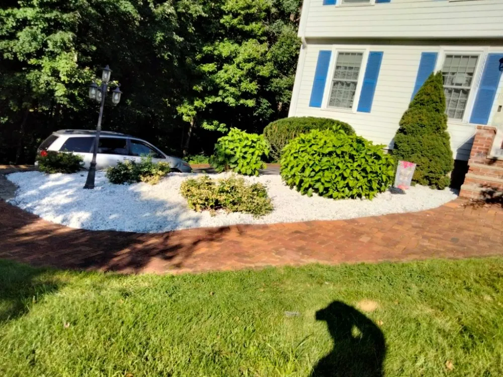 Local landscaping services experts serving Waltham, MA - JMC Lanscaping