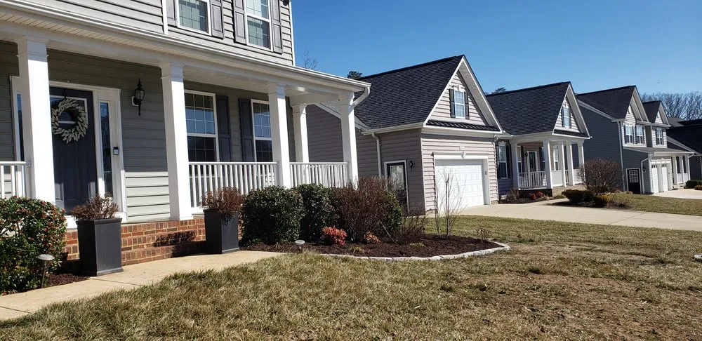 Affordable landscaping services experts serving Lusby, MD - JMC Lawn care