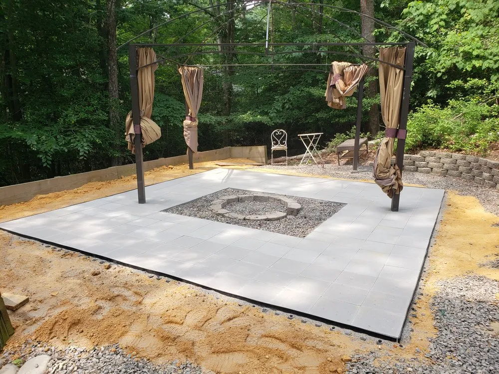 Professional outdoor landscaping for year-round maintenance in Lusby, MD by JMC Lawn care