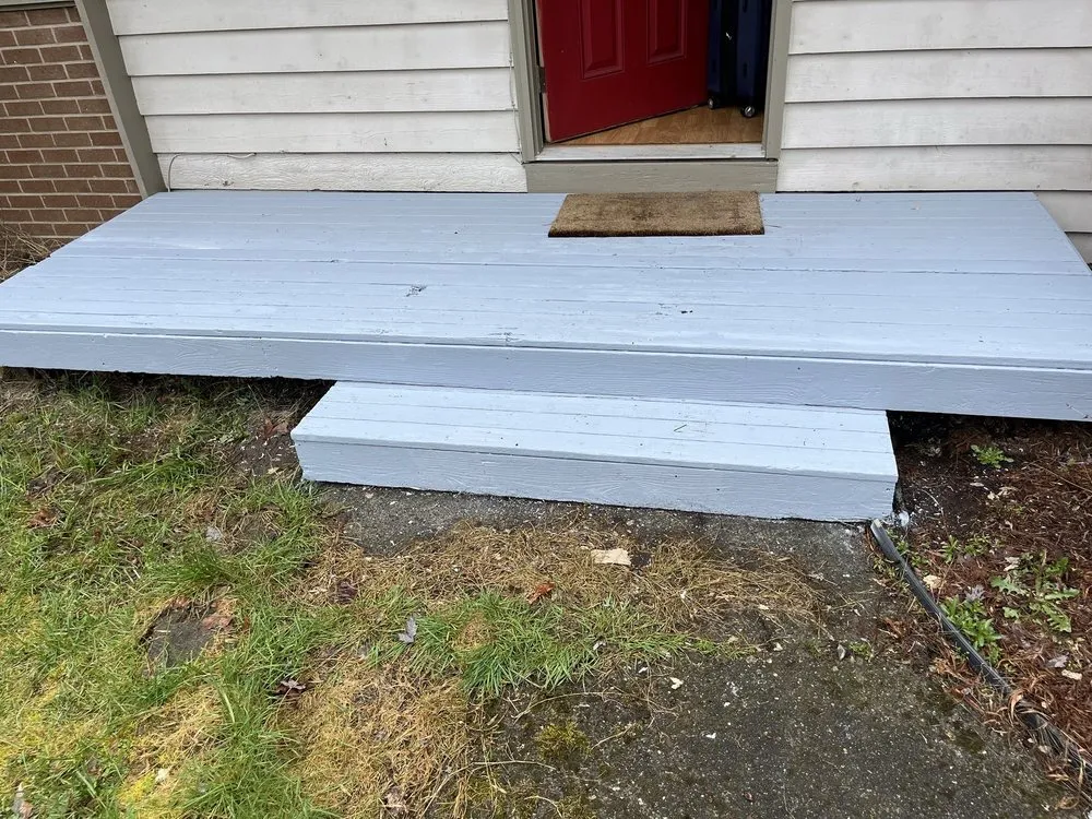 Top-rated lawn mowing service for year-round maintenance in Auburn, WA by JMG Construction Services