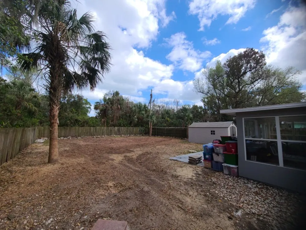 Reliable yard cleanup service for homes in Bunnell, FL by JMH Land Management