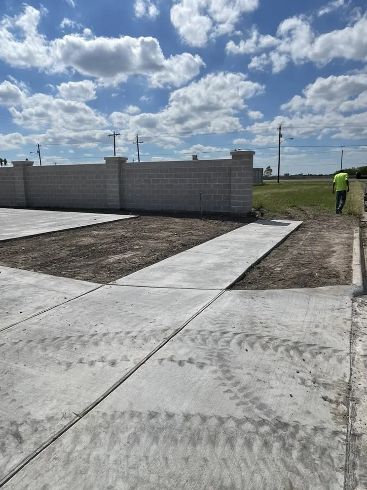 Trusted lawn care service for beautiful yards across San Benito, TX - JMJ Superior Services