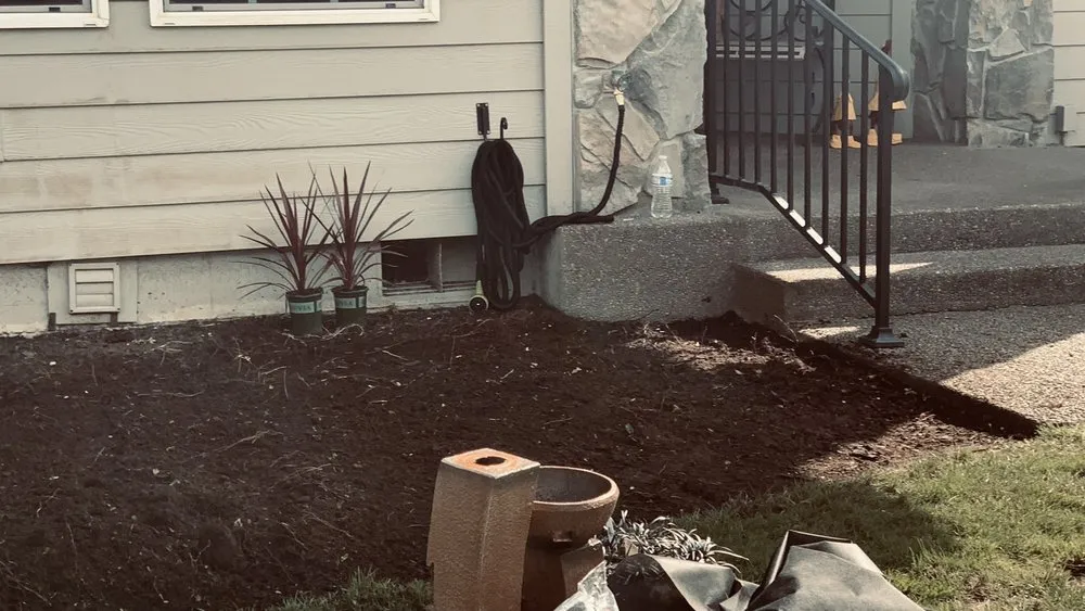 Reliable garden landscaping in Salem, OR by JML Landscape Maintenance