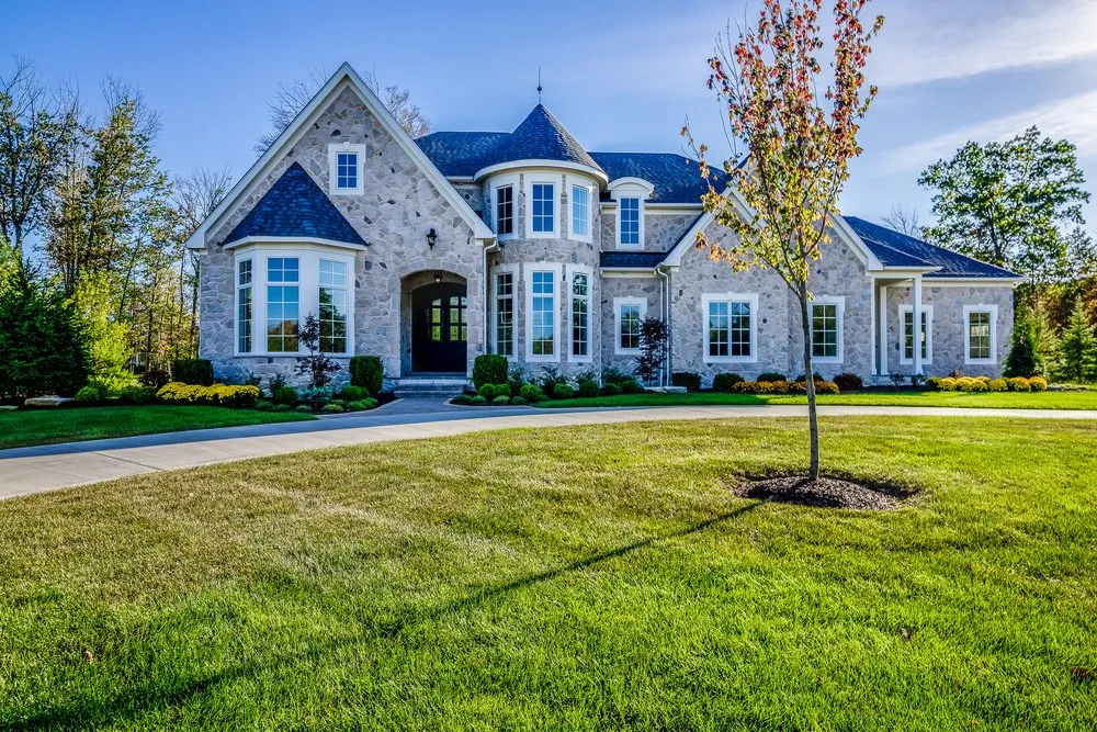 Reliable yard maintenance for year-round maintenance in Burns, TN by JML Landscape Management