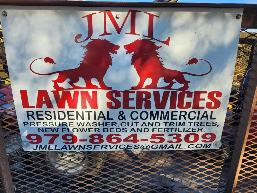 Trusted yard maintenance with custom design across Rosharon, TX - JML Lawn Services