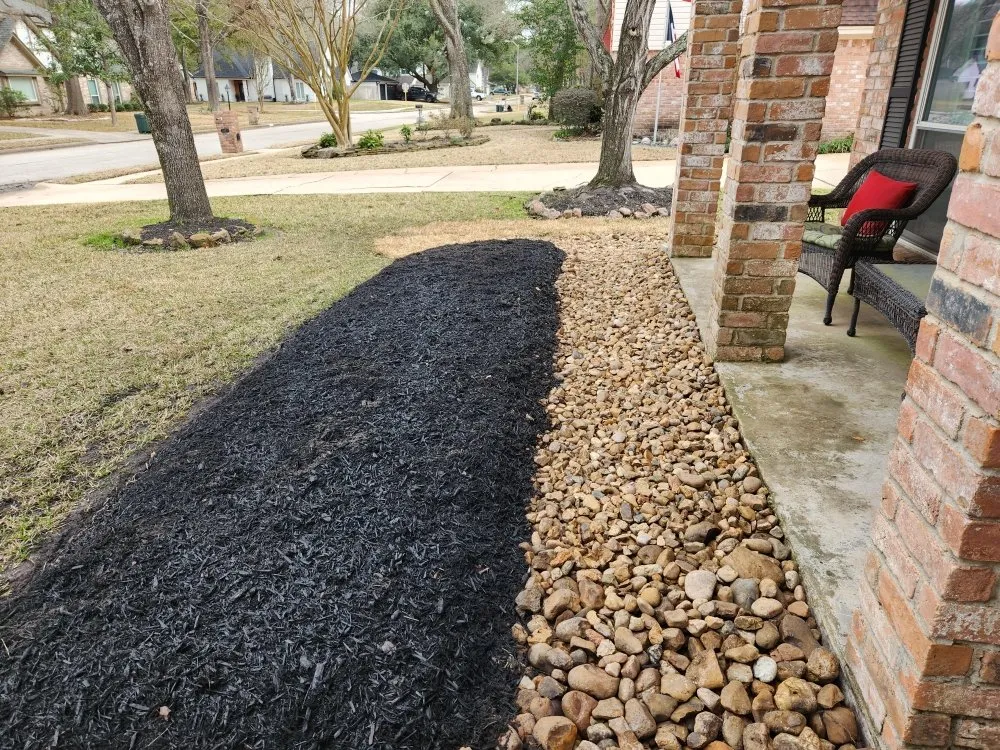 Affordable residential landscaping experts serving Rosharon, TX - JML Lawn Services