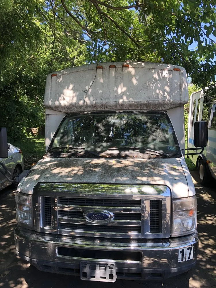 Top-rated garden landscaping for year-round maintenance in Willow Grove, PA by JMO Property Maintenance