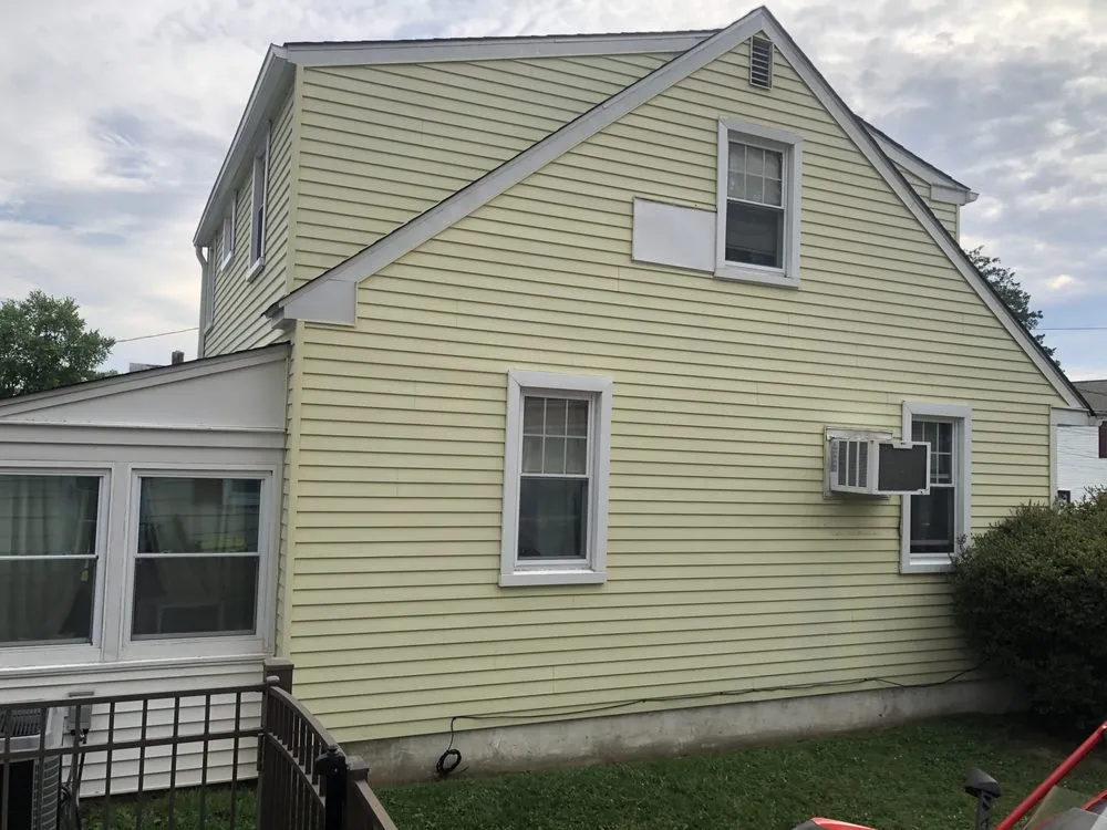 Reliable lawn care service in Willow Grove, PA - JMO Property Maintenance