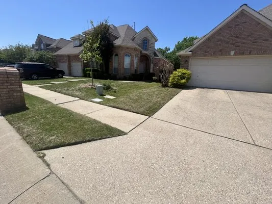 Jmoney Lawncare Logo