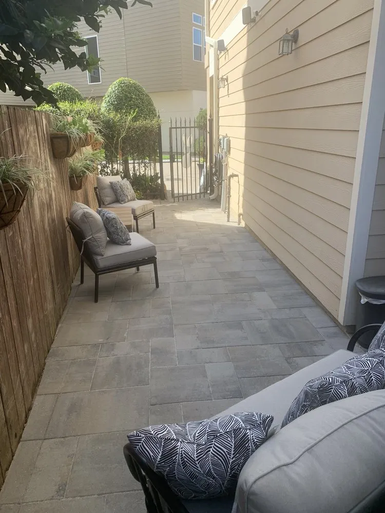 Professional yard maintenance in Houston, TX by JMP Landscape