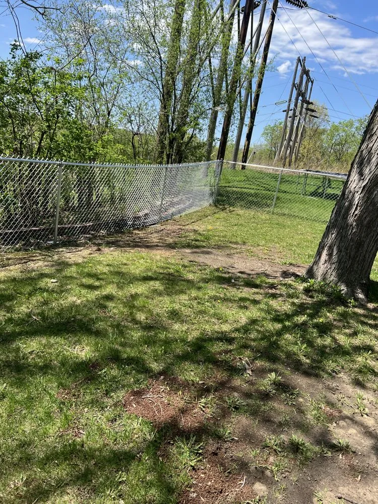 Reliable yard maintenance in Bloomington, MN - J&M’s Fencing