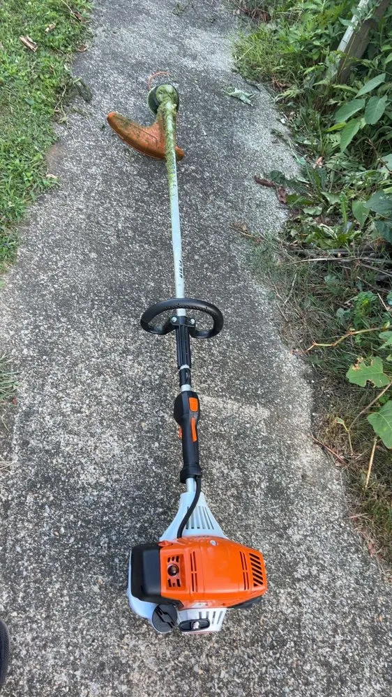 Top-rated yard cleanup service experts serving New Cumberland, WV - J&M’s Lawn Service