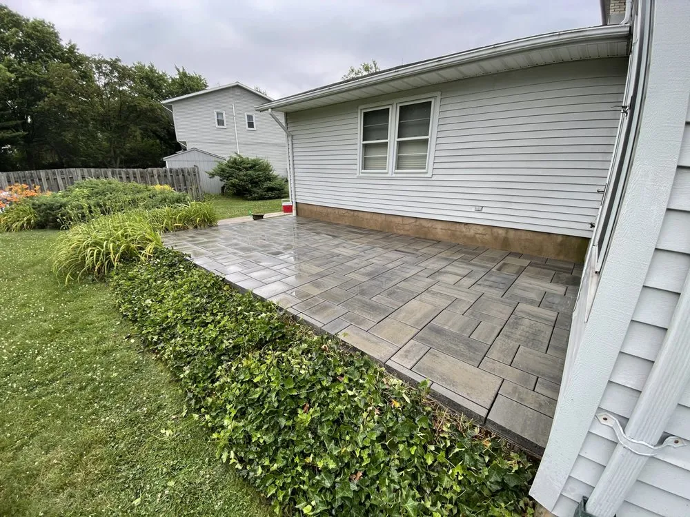 Professional lawn mowing service in Hamilton Township, NJ - JMW Construction