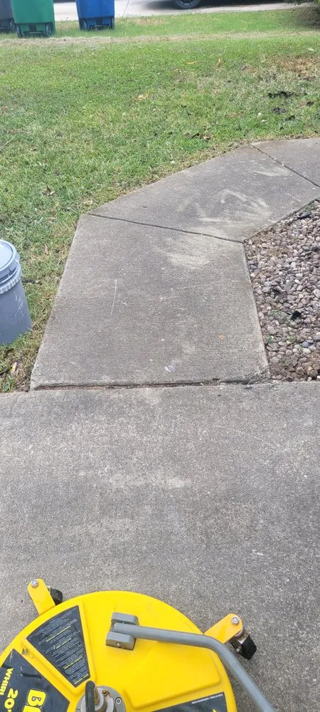 Top-rated yard cleanup service near you across San Antonio, TX - JMZ Pressure Washing