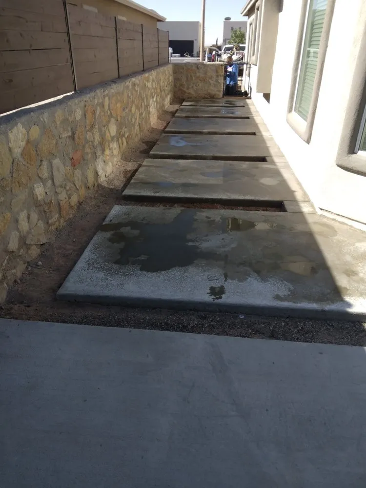 Professional lawn mowing service in El Paso, TX - J.N. Landscaping And Concrete