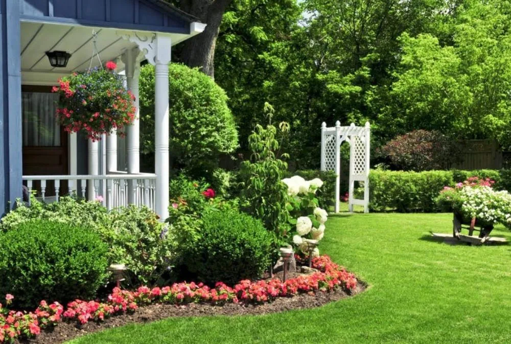 Custom lawn mowing service in Waltham, MA - J&N Landscaping Solutions