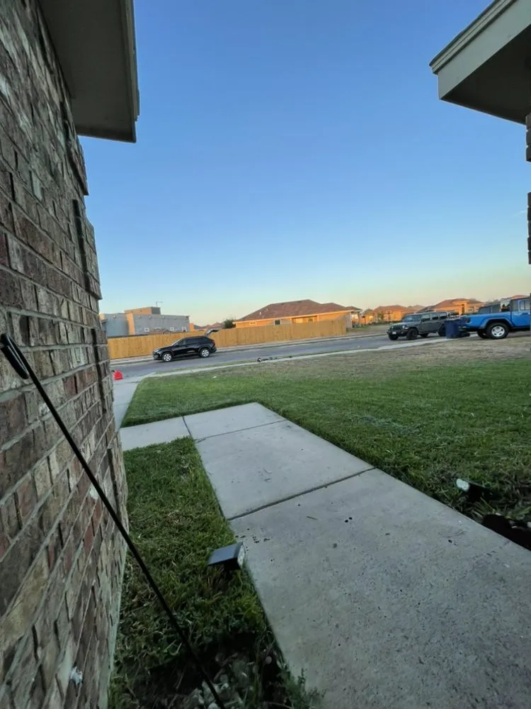 Top-rated yard cleanup service for outdoor upgrades in Weslaco, TX by JN Lawn Service