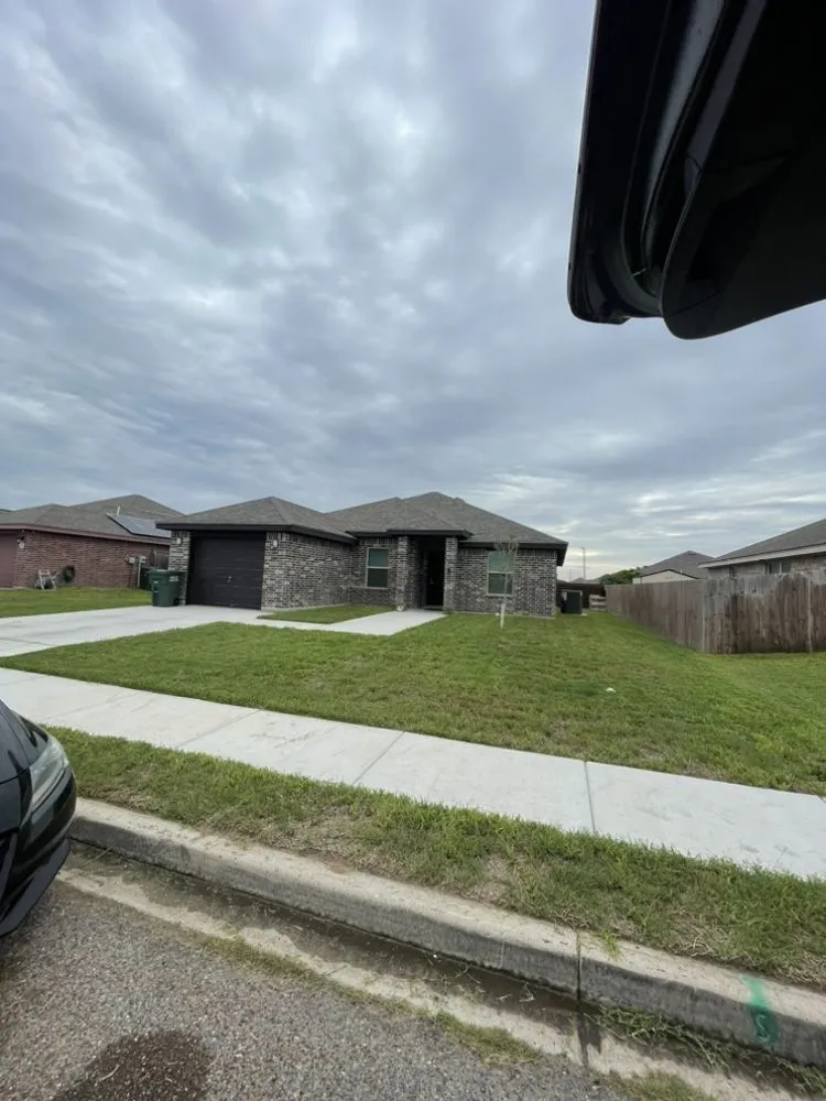 Reliable outdoor landscaping in Weslaco, TX - JN Lawn Service