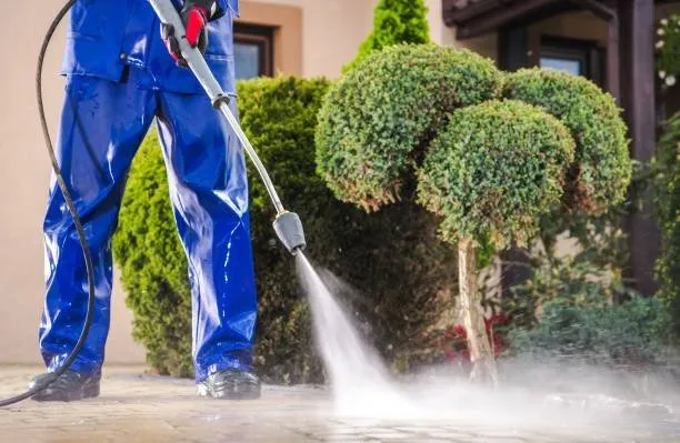 Reliable lawn care service for beautiful yards across San Antonio, TX - JNA Cleaning Service