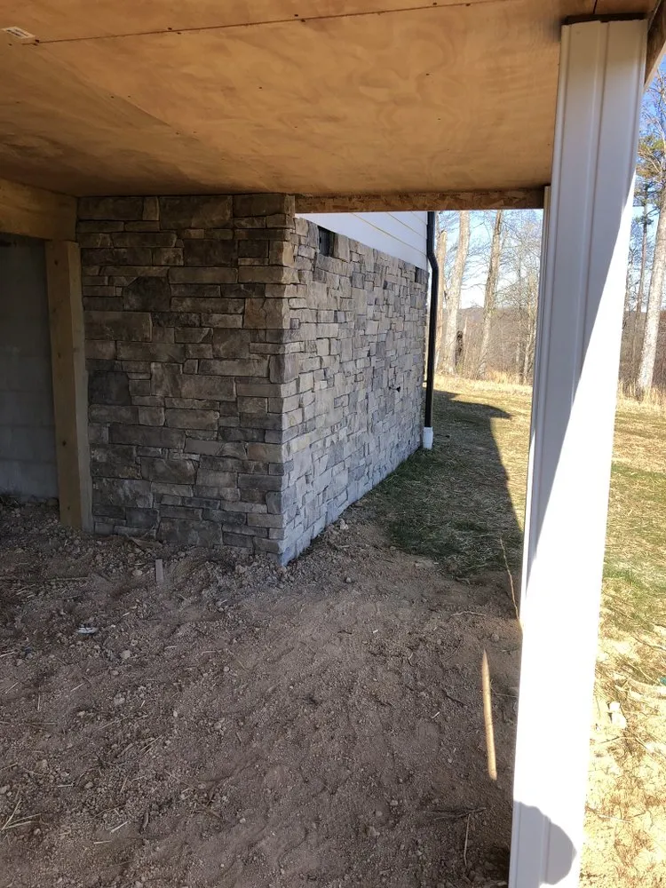 Local lawn mowing service in Knoxville, TN - JNA Construction & Landscape