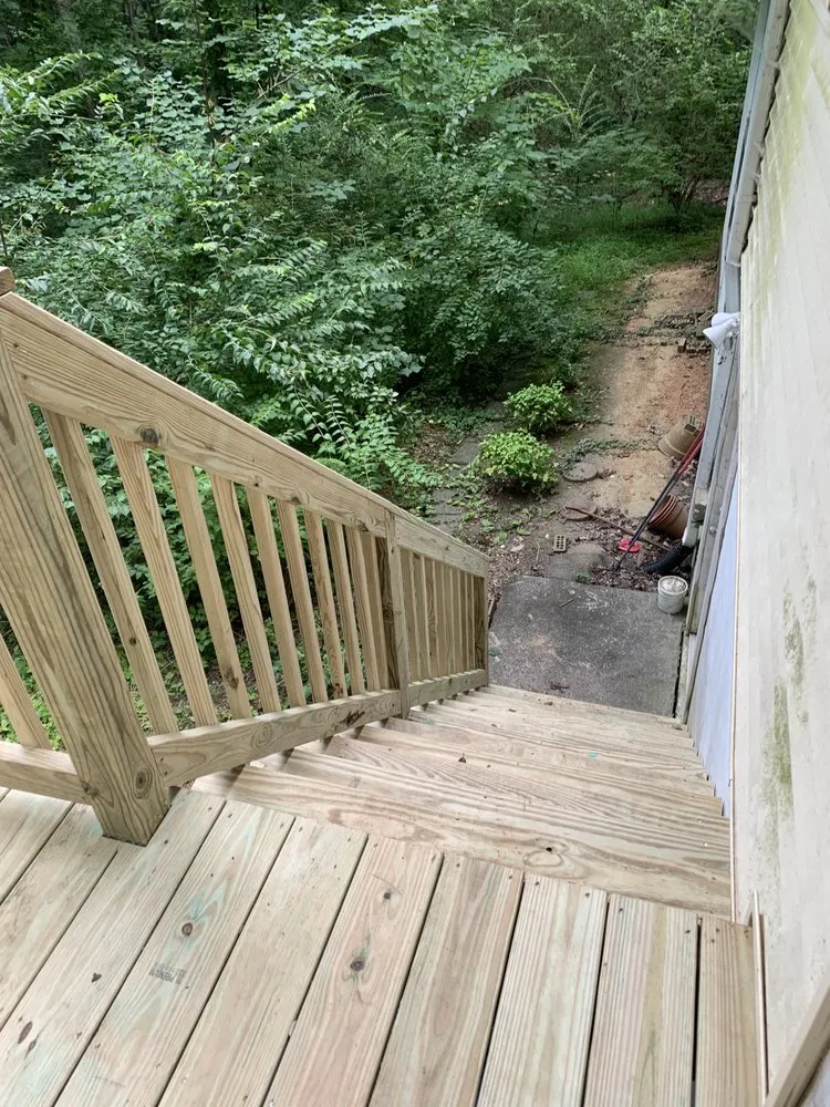 Professional residential landscaping experts serving Knoxville, TN - JNA Construction & Landscape