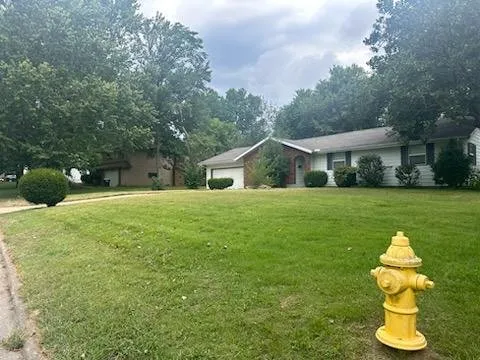 Reliable landscaping services in Battlefield, MO - JNB Lawn Care