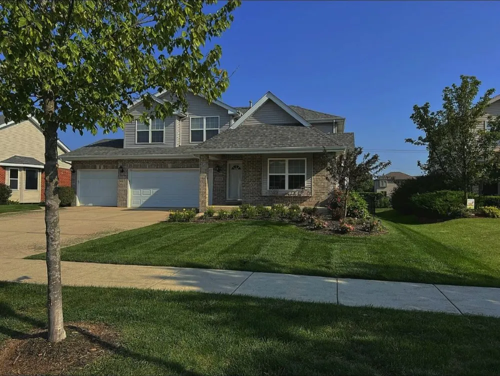 Reliable landscaping services for beautiful yards across Mokena, IL - JNE LawnCare