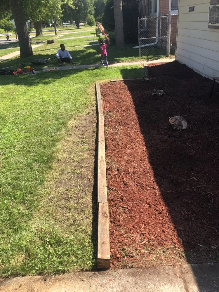 Custom landscape design experts serving Hazel Crest, IL - Jneals Landscaping Services