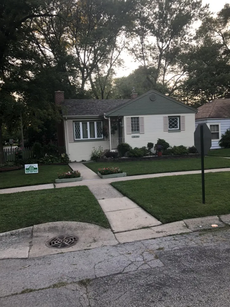 Expert yard maintenance for homes across Hazel Crest, IL - Jneals Landscaping Services