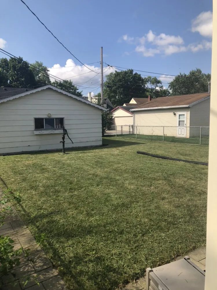 Custom lawn care service in Hazel Crest, IL - Jneals Landscaping Services