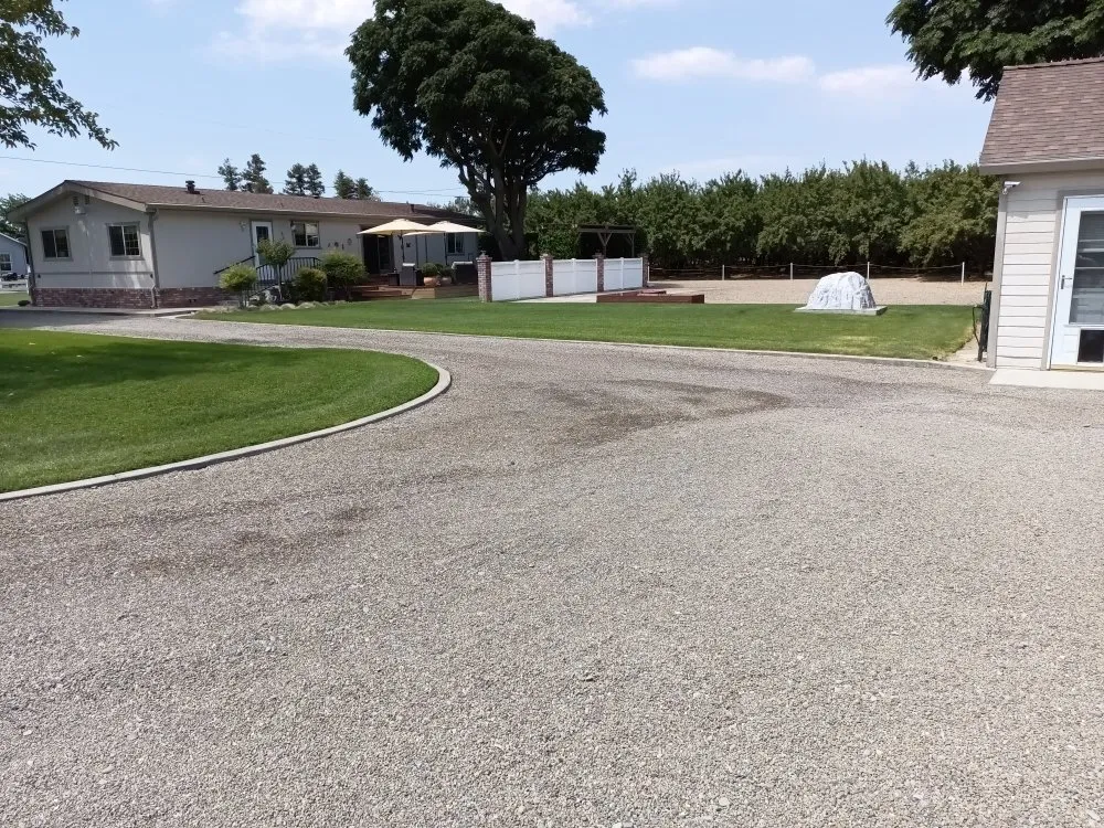 Local yard cleanup service for beautiful yards across Turlock, CA - JNG Landscape & Maintenance