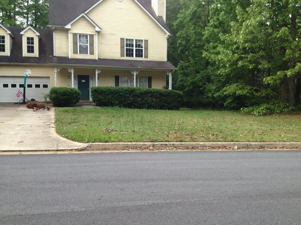 Trusted yard maintenance for residential properties in Snellville, GA by JnJ Landscaping Plus