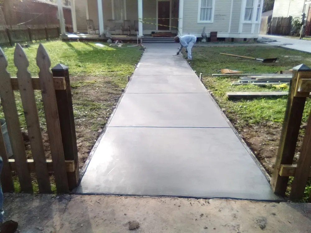 Top-rated landscape design experts serving Breaux Bridge, LA - JNJ Services