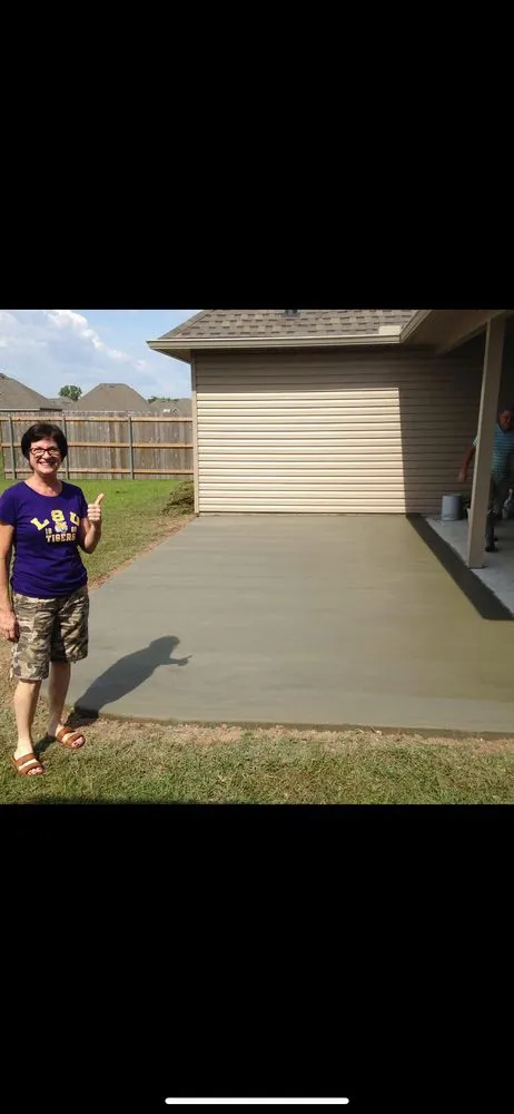 Custom landscape installation in Breaux Bridge, LA - JNJ Services