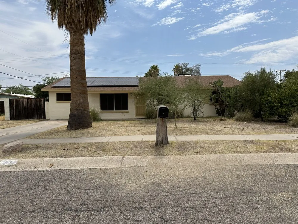 Top-rated garden landscaping in Tucson, AZ by JNM Services