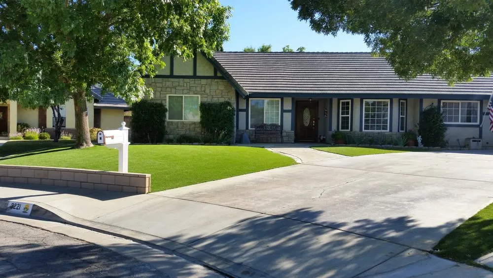 Custom lawn care service for year-round maintenance in Magnolia, TX by JNR Home Improvements